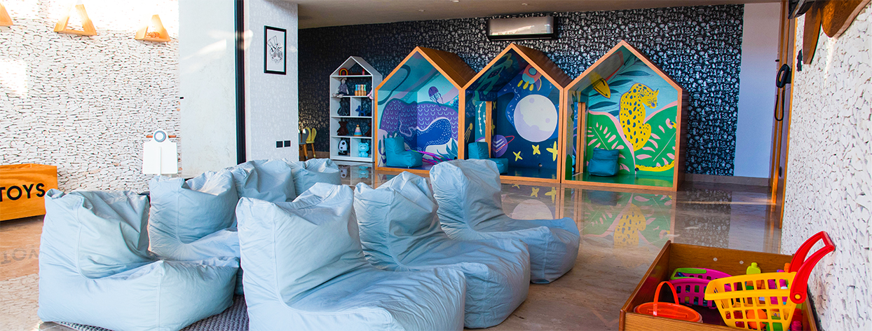 Única Living - Casa Club